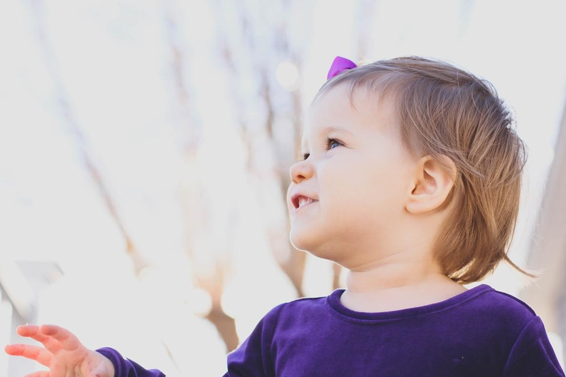 25 Simple Ways to Make Someone Smile Today